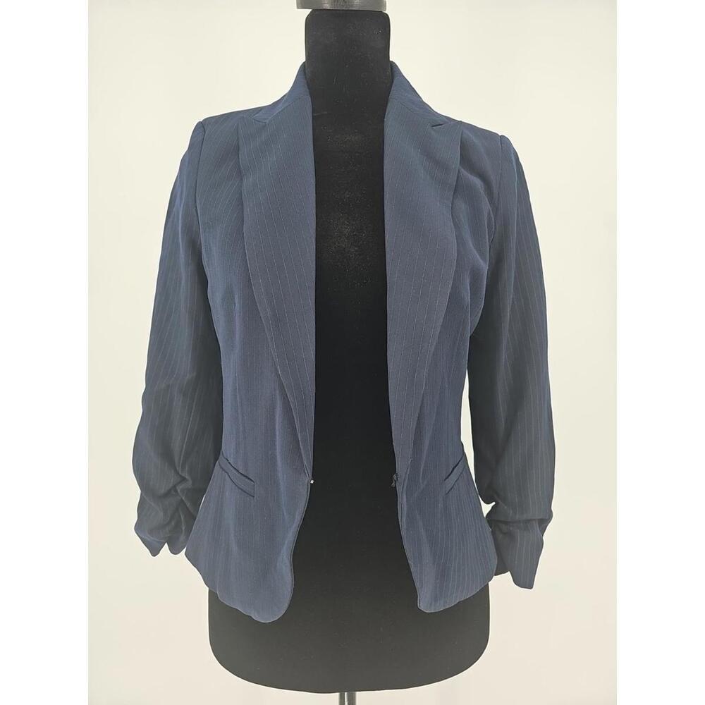 Amanda & Chelsea Women's Blazer‎ 2 Navy Pinstripe Scrunched Sleeve Dark Academia